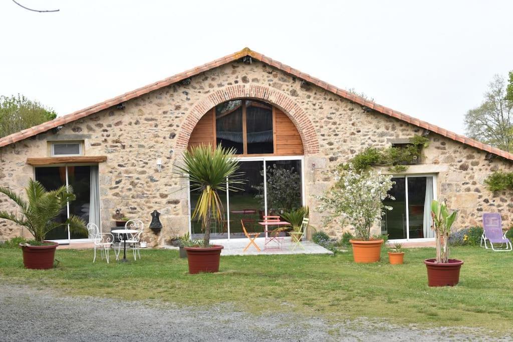 La Frapperie Bed & Breakfast La Pommeraie-sur-Sèvre Dış mekan fotoğraf