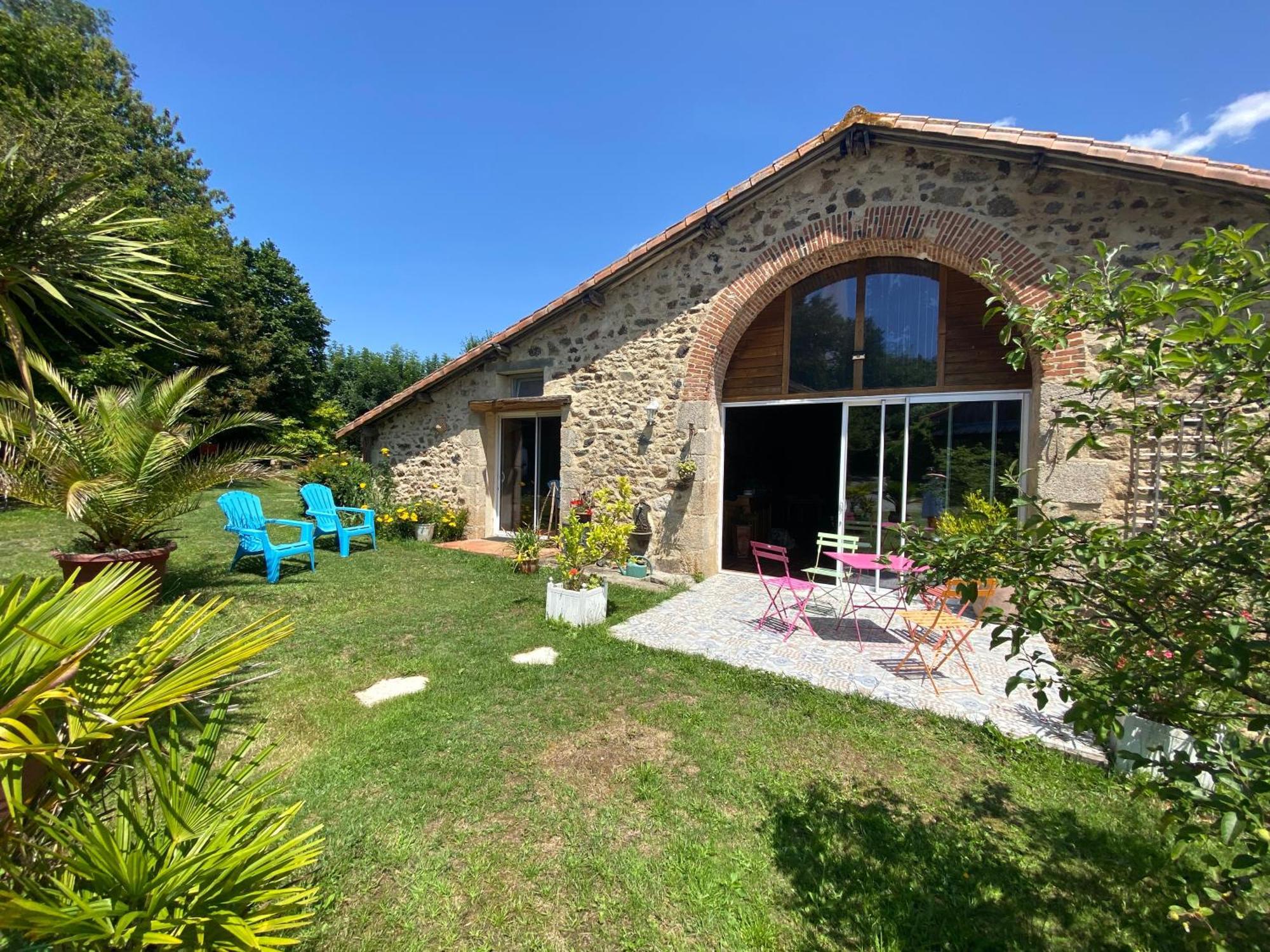 La Frapperie Bed & Breakfast La Pommeraie-sur-Sèvre Dış mekan fotoğraf