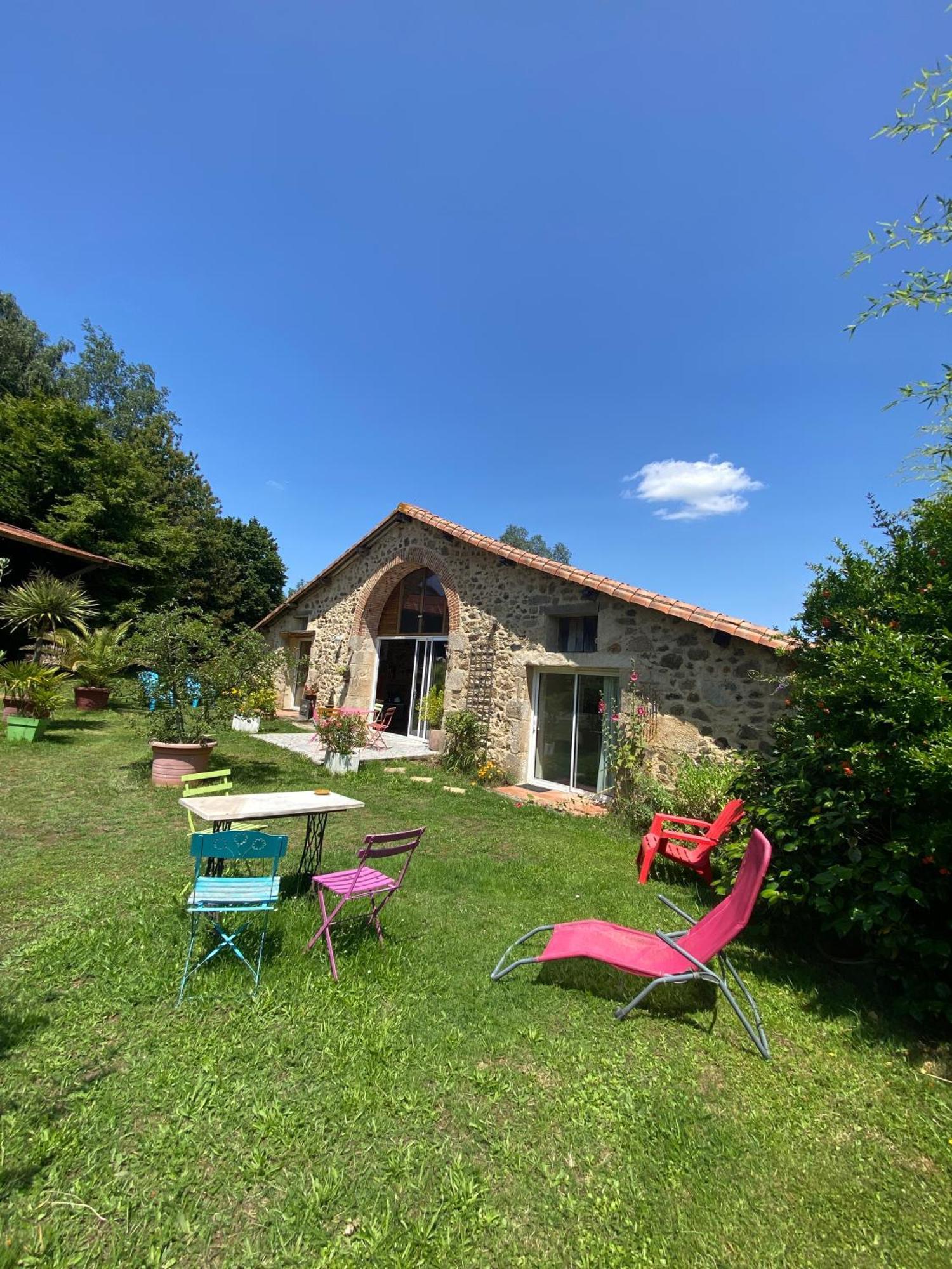 La Frapperie Bed & Breakfast La Pommeraie-sur-Sèvre Dış mekan fotoğraf
