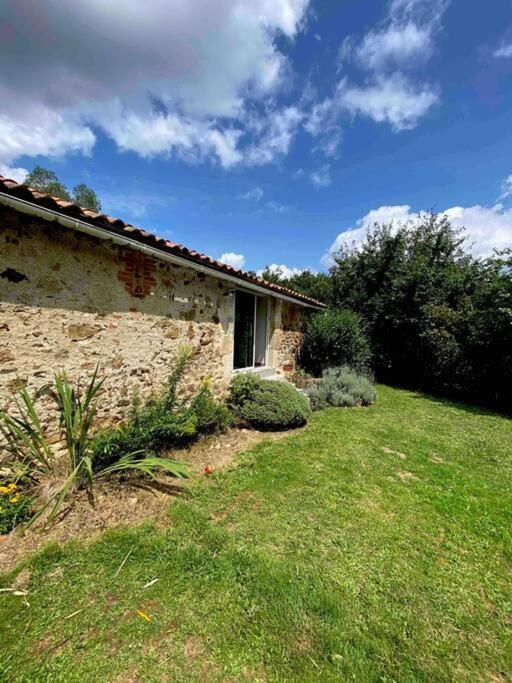 La Frapperie Bed & Breakfast La Pommeraie-sur-Sèvre Dış mekan fotoğraf