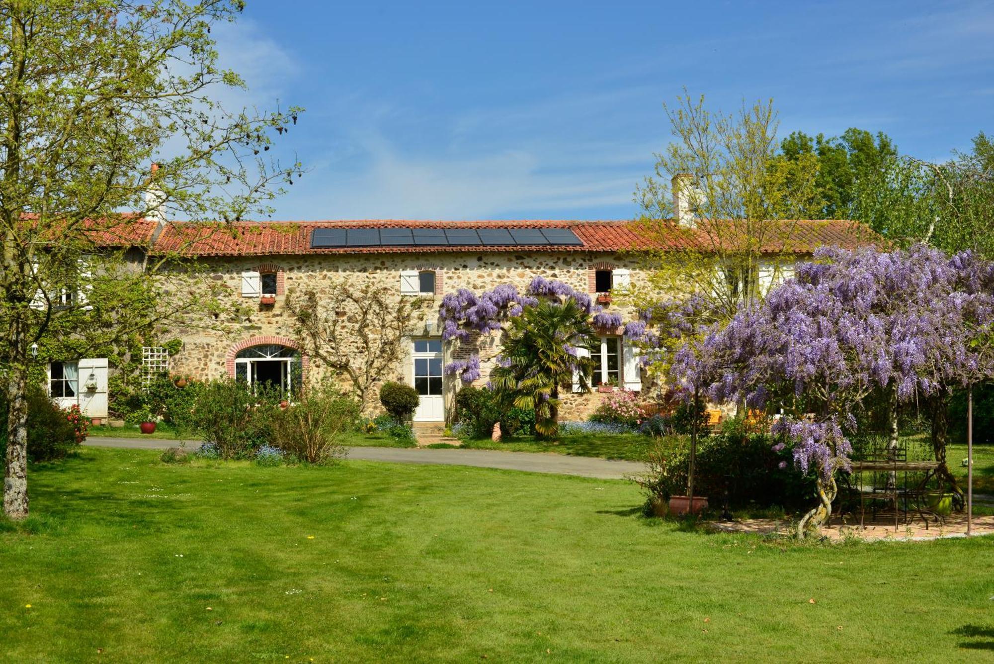 La Frapperie Bed & Breakfast La Pommeraie-sur-Sèvre Dış mekan fotoğraf